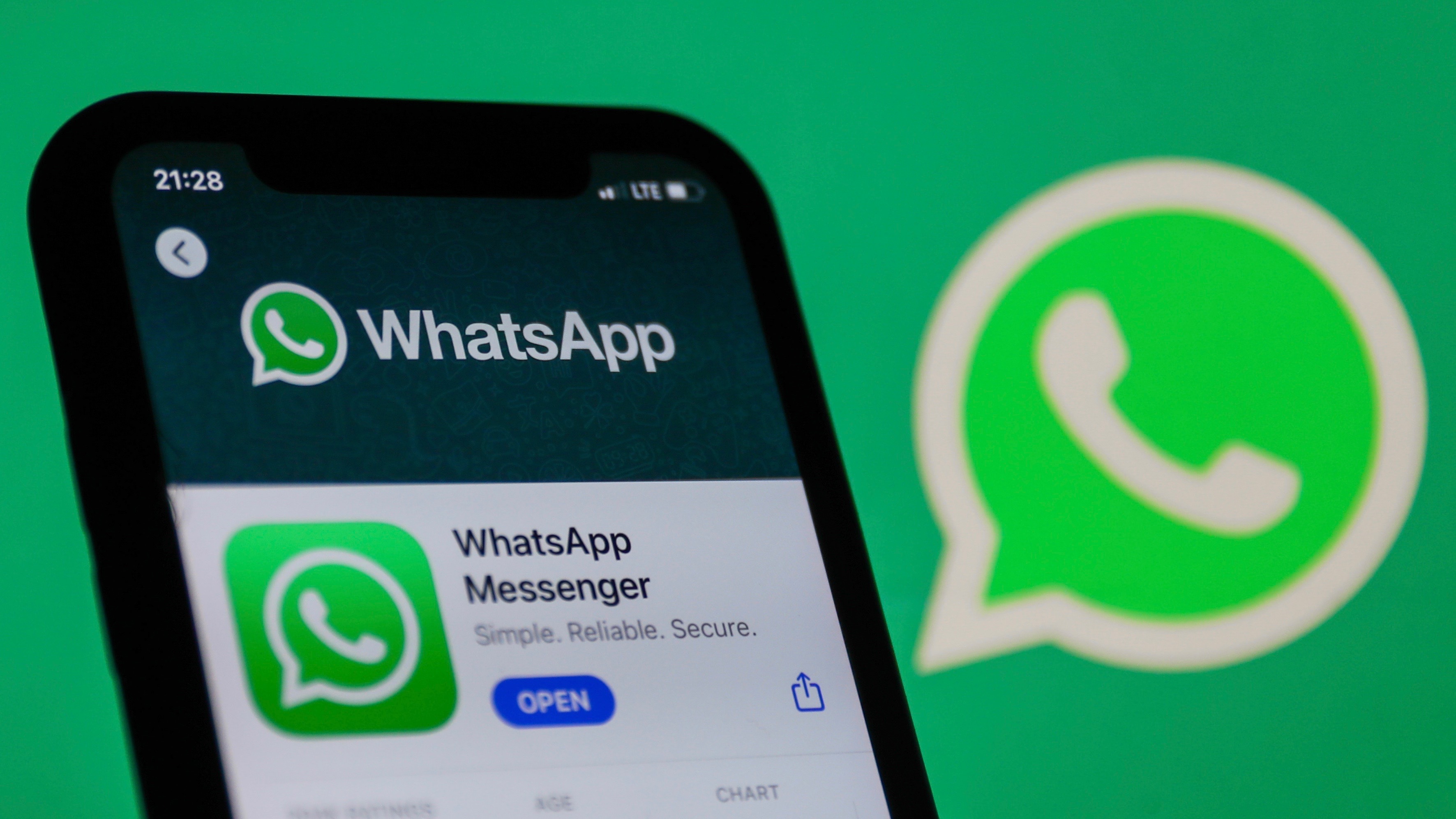 Nga Iphone tek Samsung, WhatsApp do ndaloje se funksionuari ne keto telefona te henen